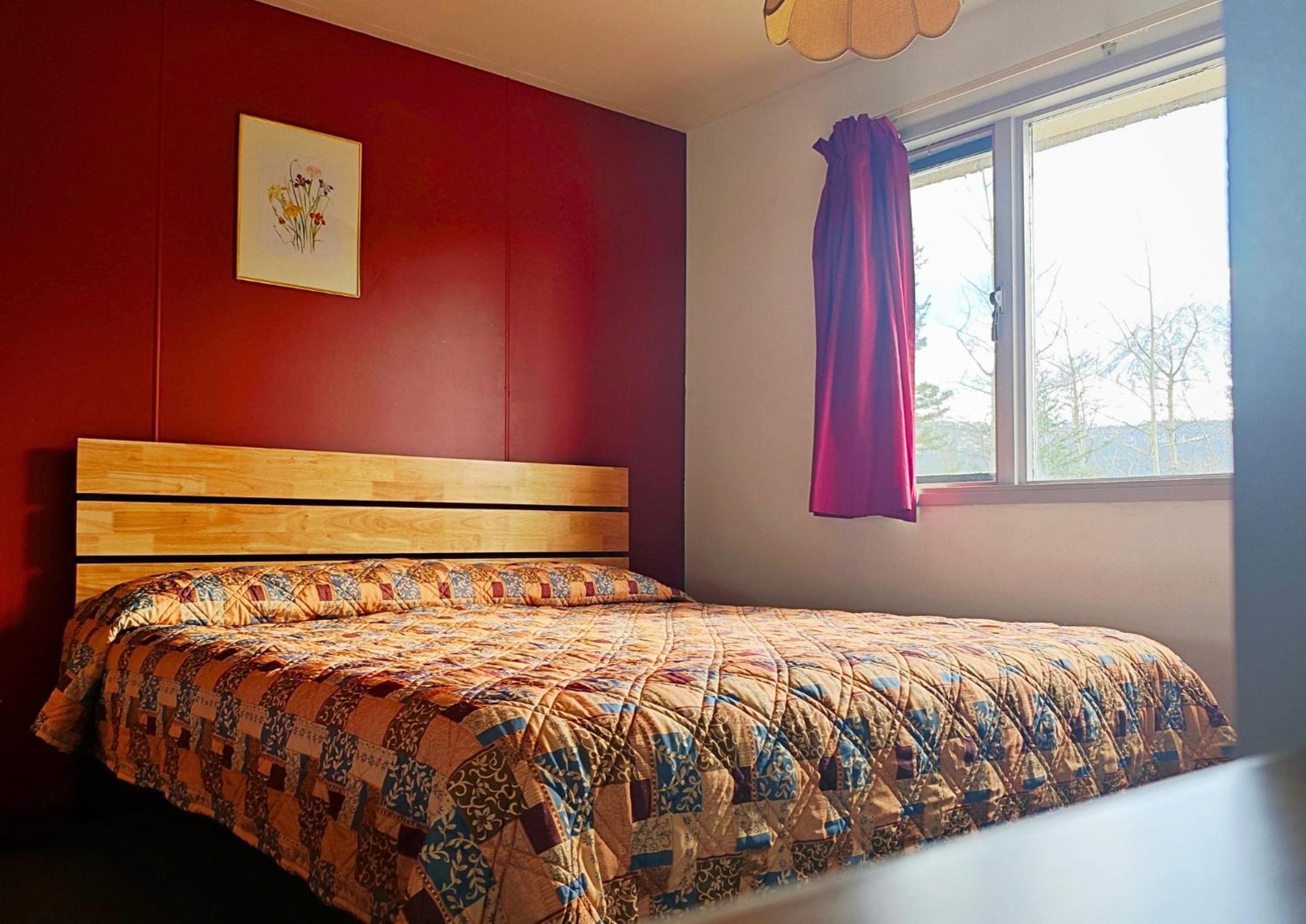 Cozy Corner Motel & Restaurant Haines Junction Exteriör bild